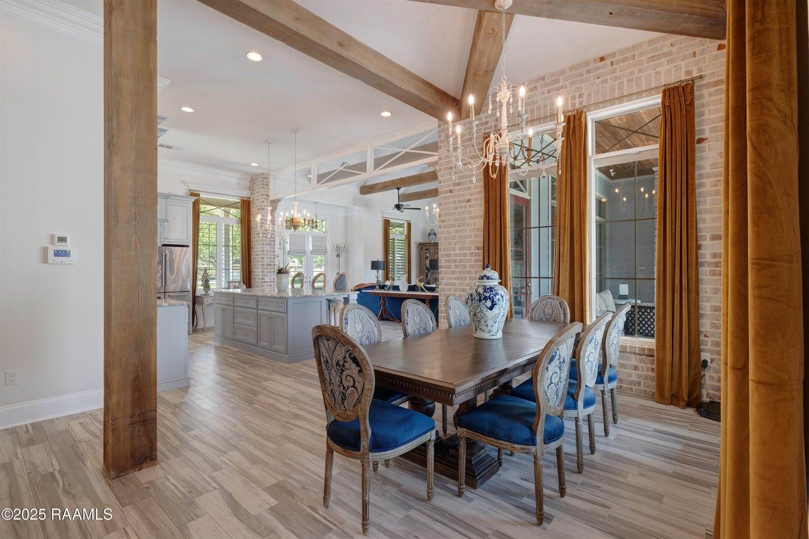 111 Sandalwood Drive, New Iberia, LA 70563