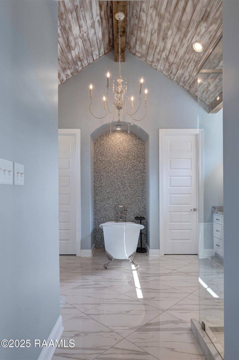 111 Sandalwood Drive, New Iberia, LA 70563