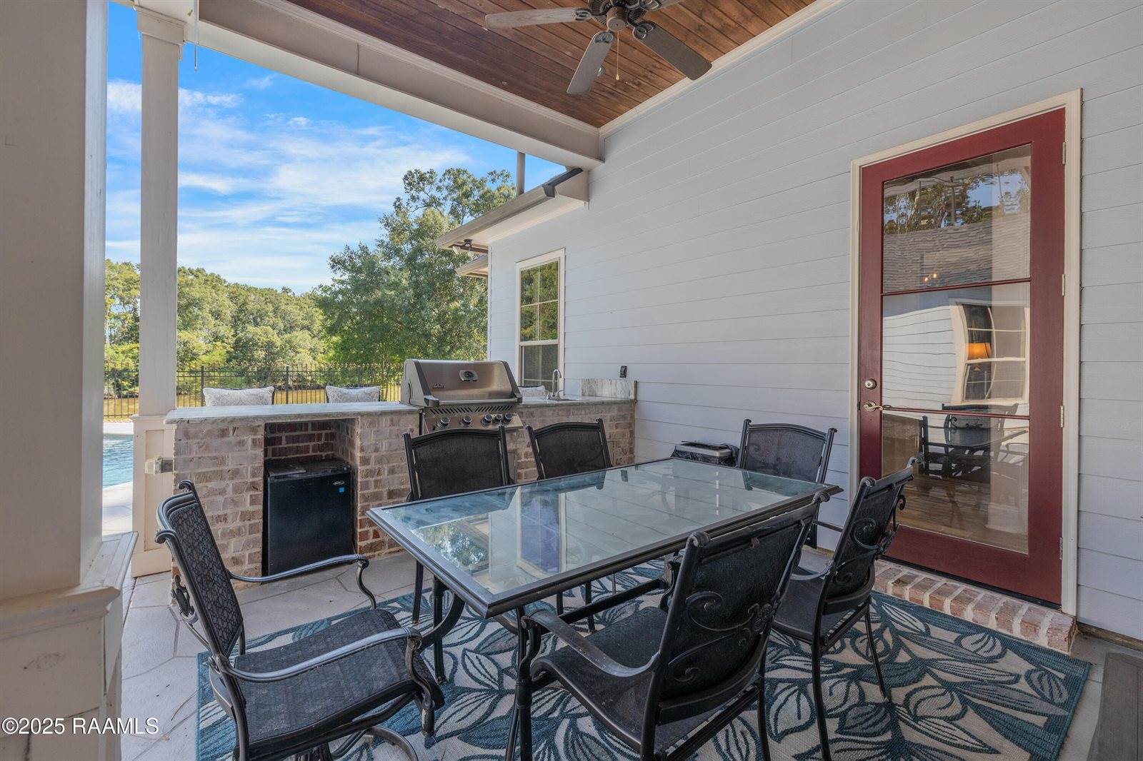 111 Sandalwood Drive, New Iberia, LA 70563