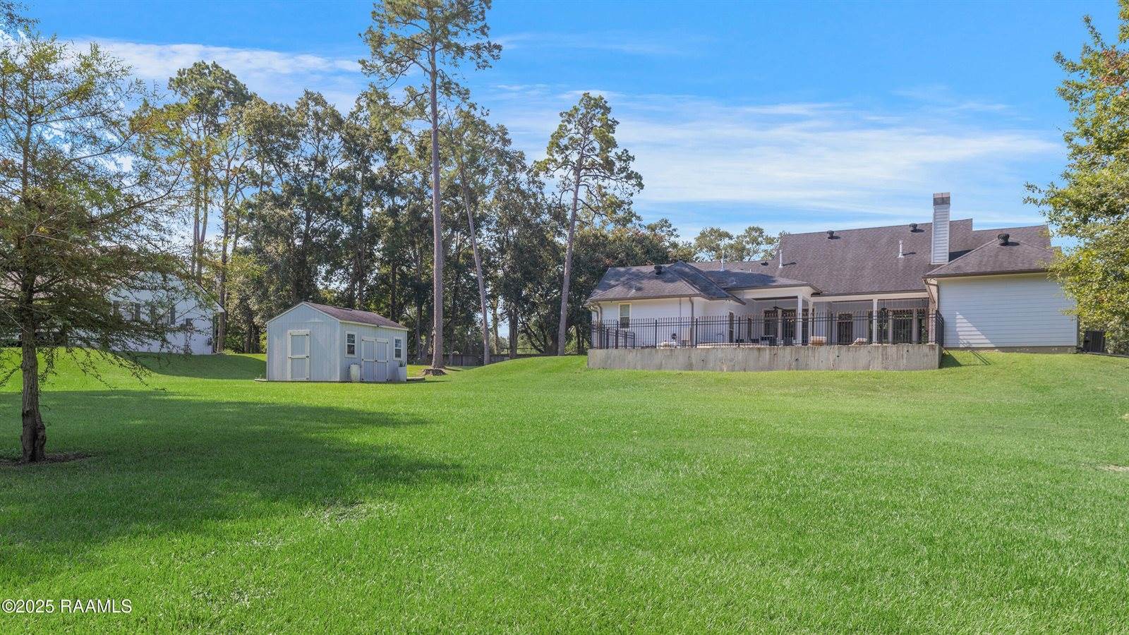 111 Sandalwood Drive, New Iberia, LA 70563