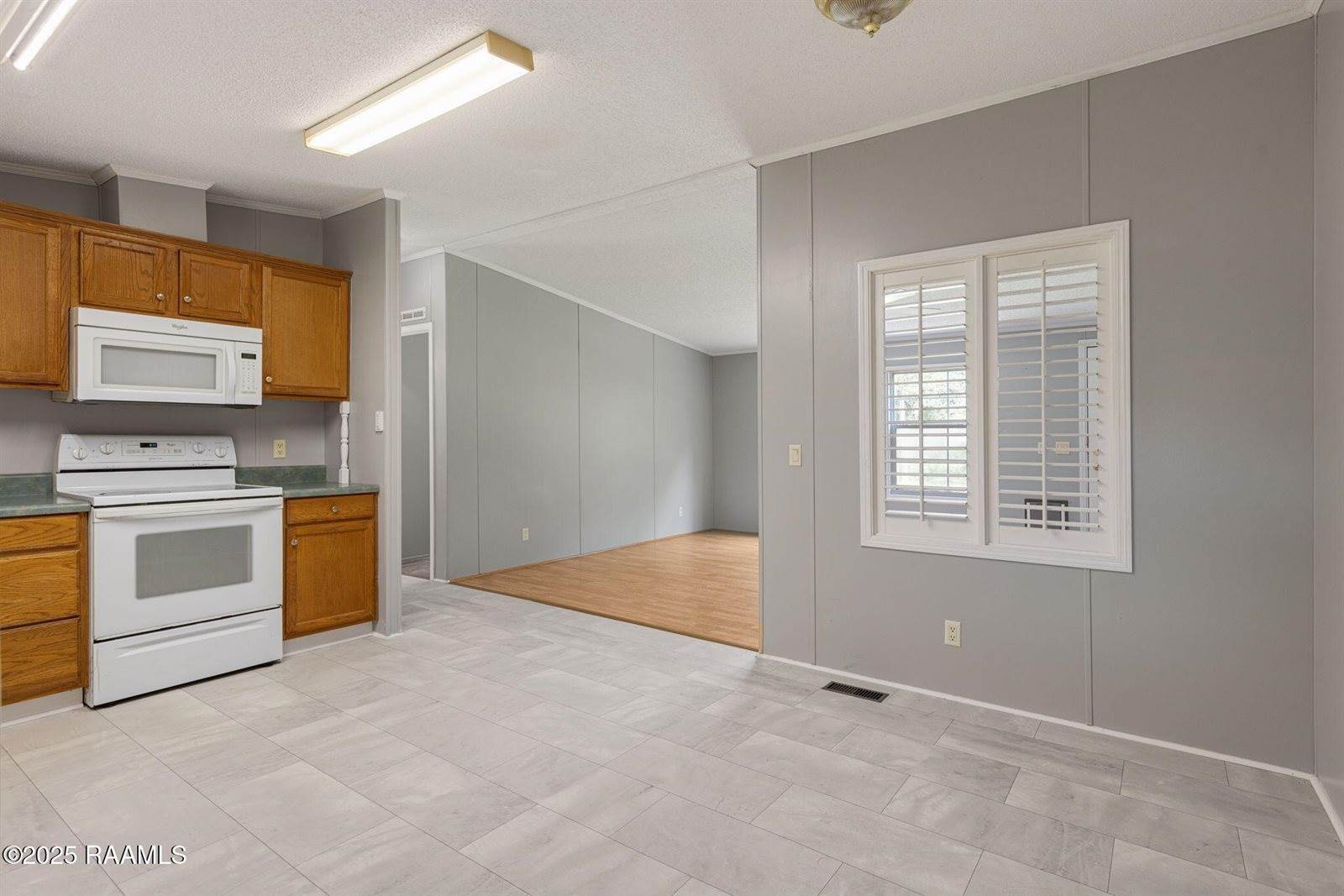 113 Simon Latour Road, Carencro, LA 70520