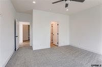 8178 South 185 Street, Omaha, NE 68136