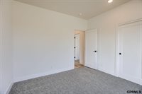 8178 South 185 Street, Omaha, NE 68136