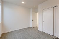 8178 South 185 Street, Omaha, NE 68136