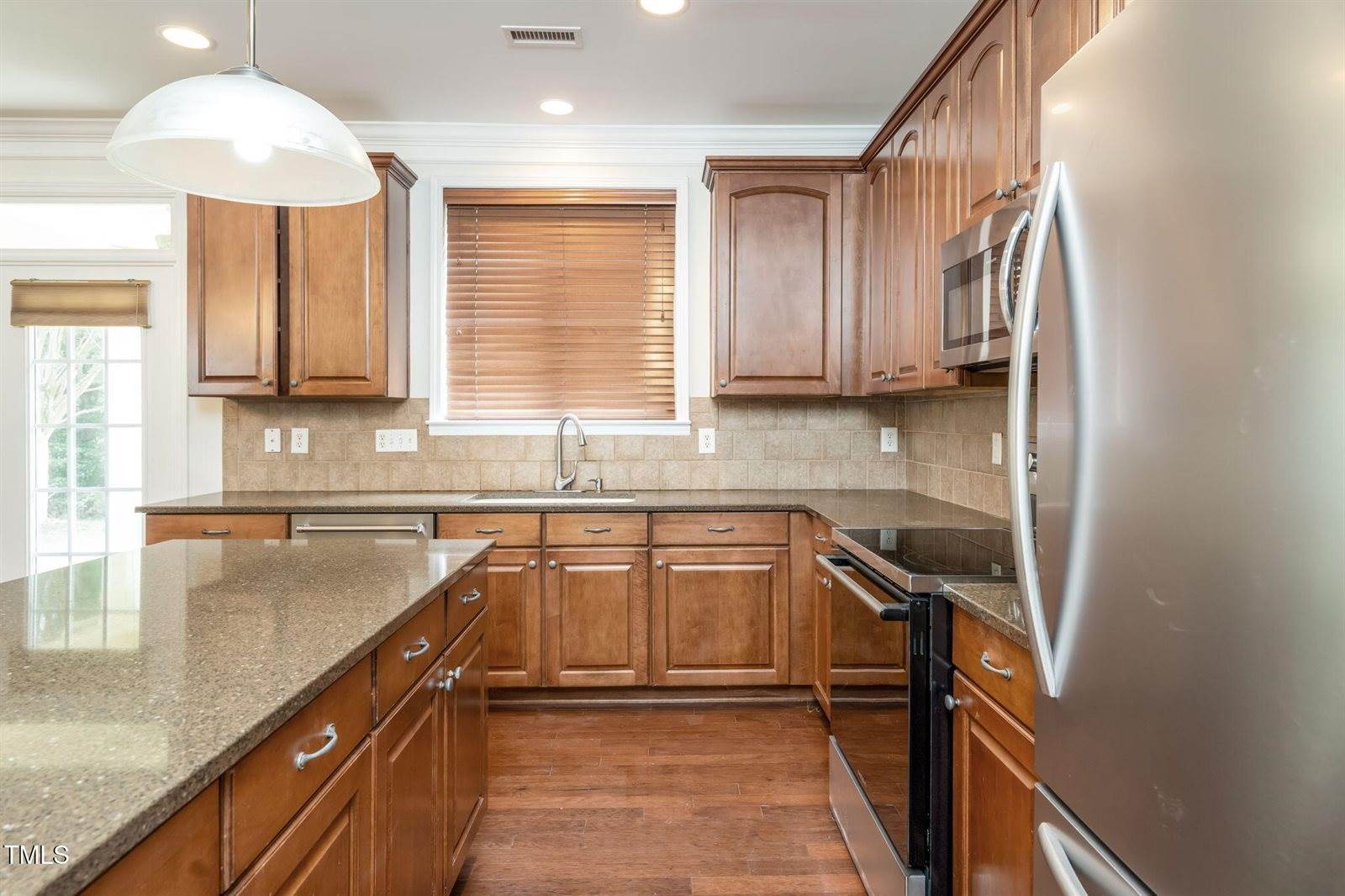 532 Front Ridge Drive, Cary, NC 27519