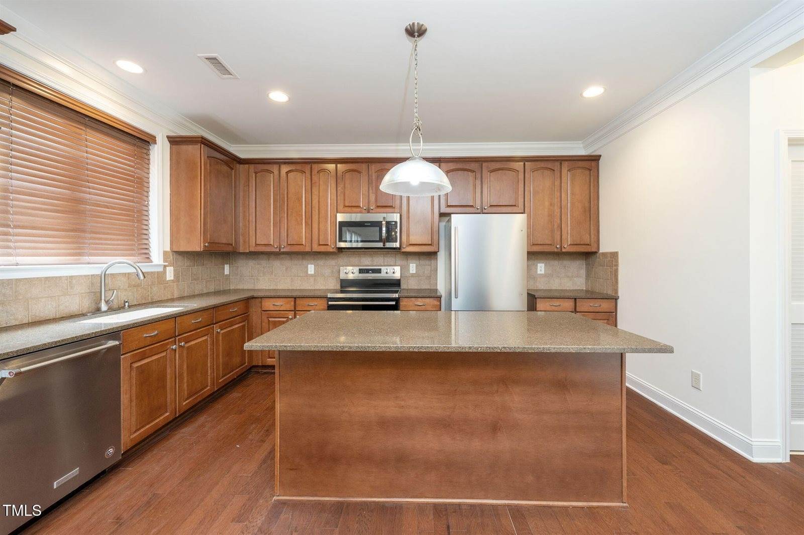 532 Front Ridge Drive, Cary, NC 27519