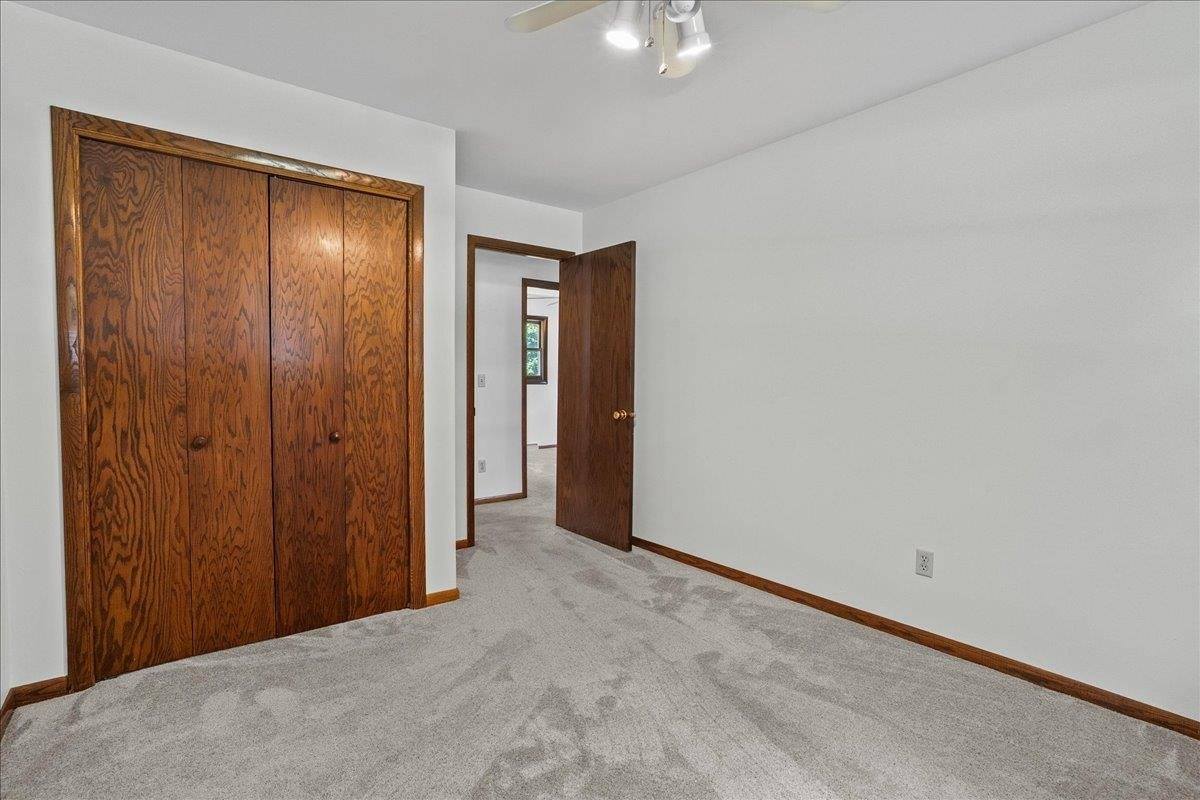 2706 S Maywood Avenue, Marshfield, WI 54449