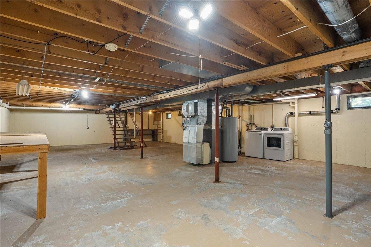 2706 S Maywood Avenue, Marshfield, WI 54449