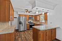 2706 S Maywood Avenue, Marshfield, WI 54449