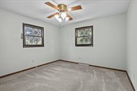 2706 S Maywood Avenue, Marshfield, WI 54449