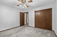 2706 S Maywood Avenue, Marshfield, WI 54449