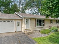 2706 S Maywood Avenue, Marshfield, WI 54449