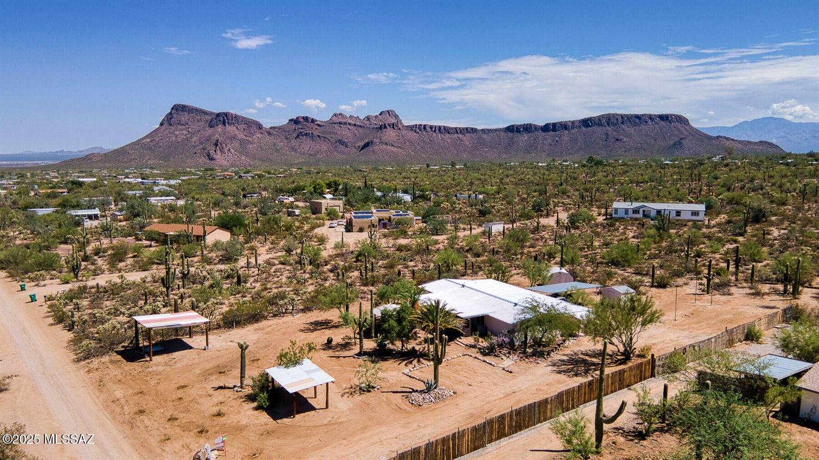 6080 North Bobcat Lane, Marana, AZ 85743