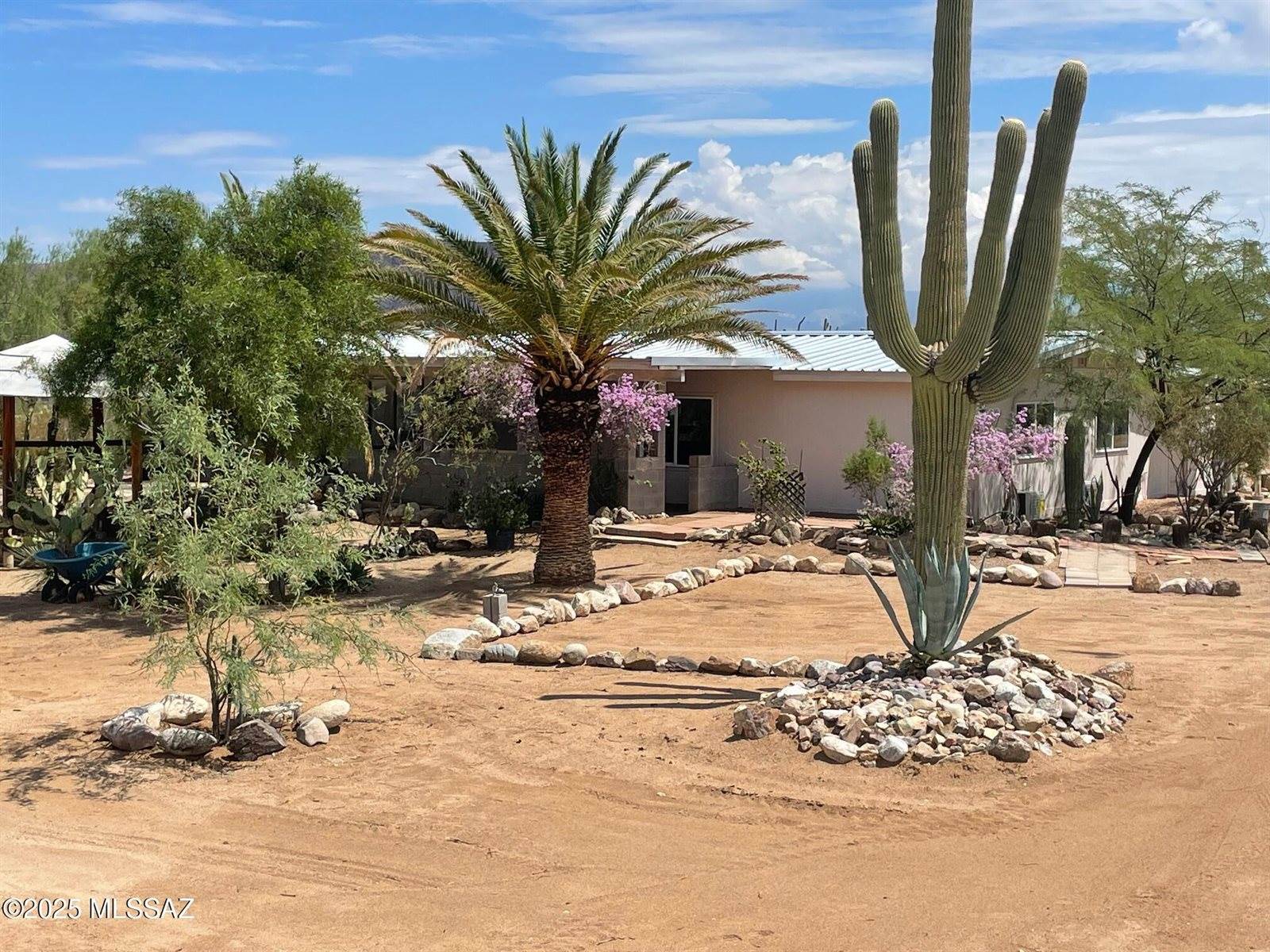 6080 North Bobcat Lane, Marana, AZ 85743