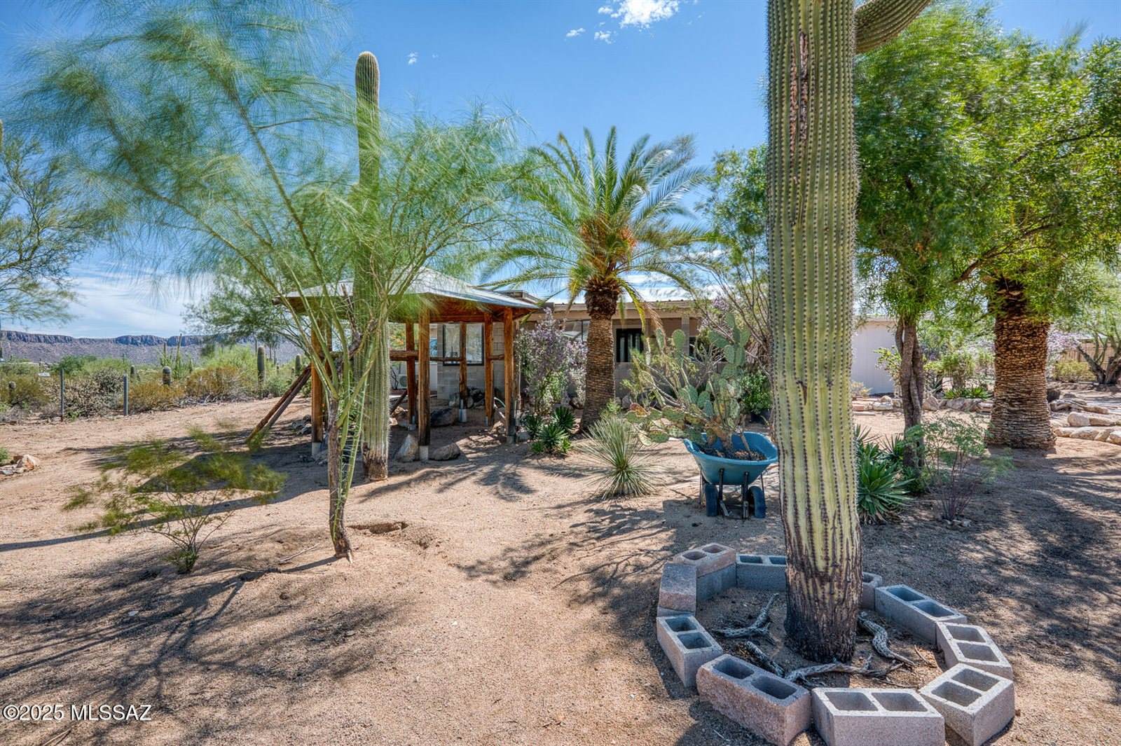 6080 North Bobcat Lane, Marana, AZ 85743