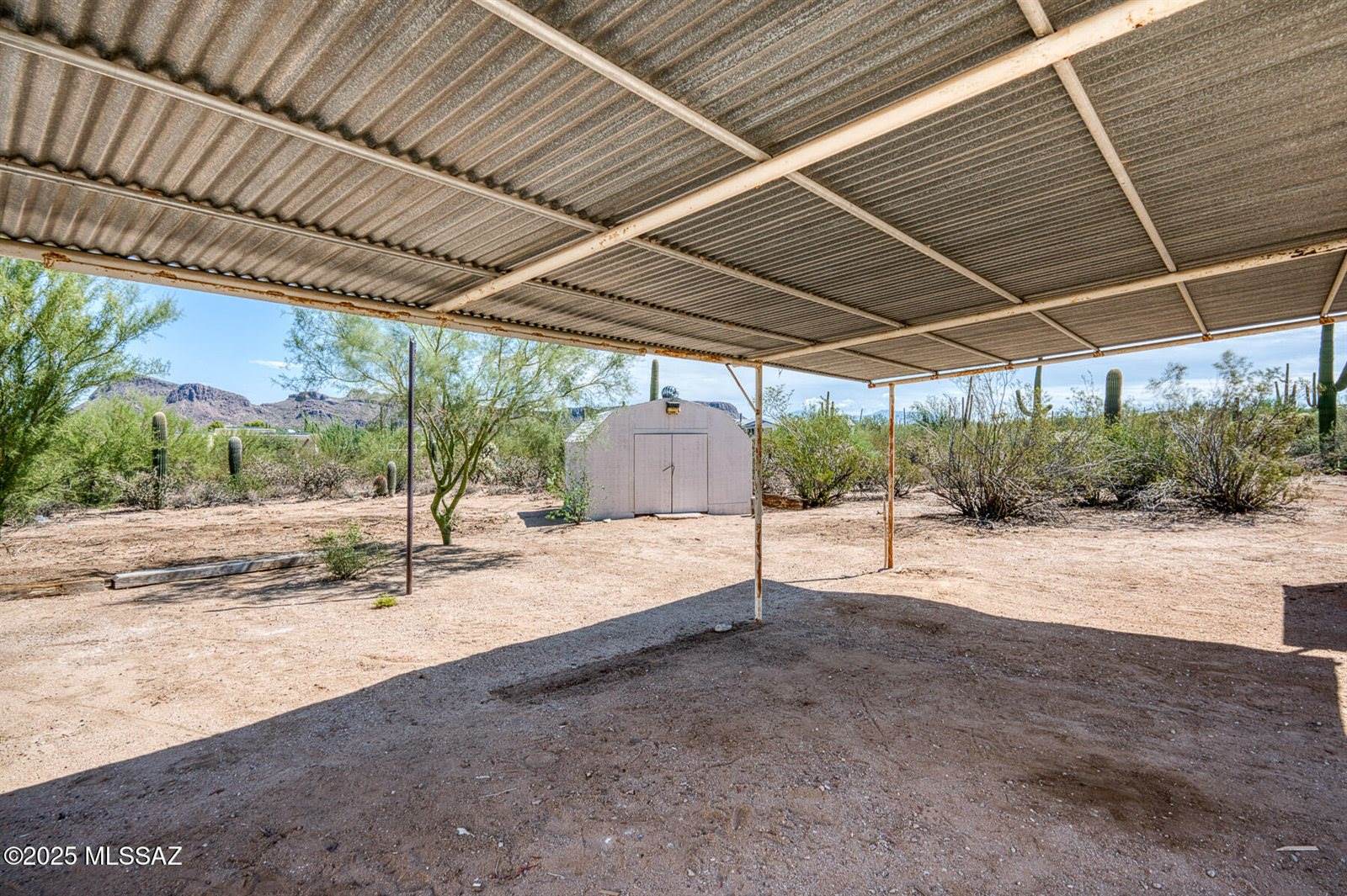 6080 North Bobcat Lane, Marana, AZ 85743