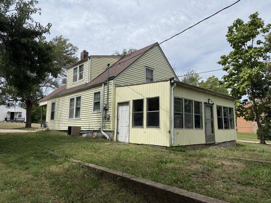 2700 SE Minnesota, Topeka, KS 66605