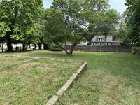 2700 SE Minnesota, Topeka, KS 66605