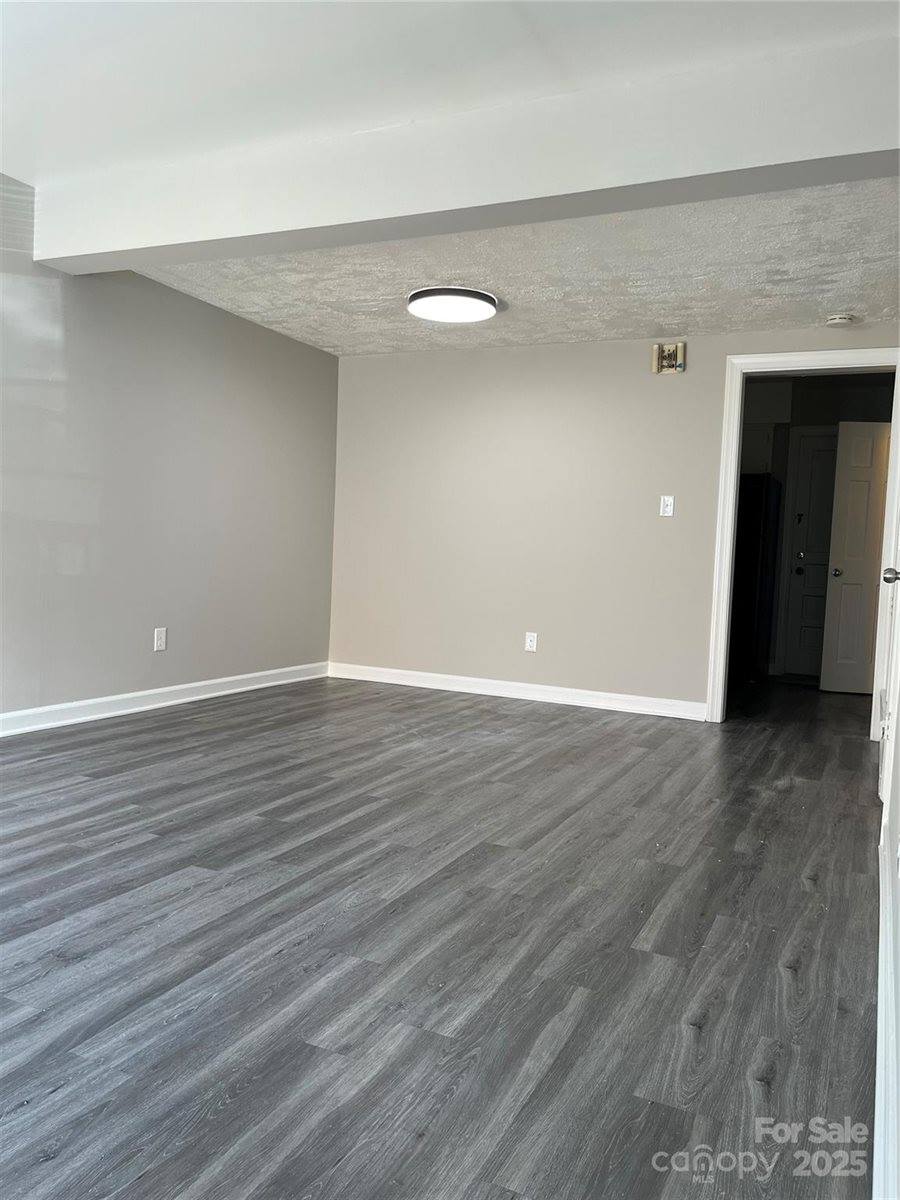 1236 Archdale Drive, Charlotte, NC 28217