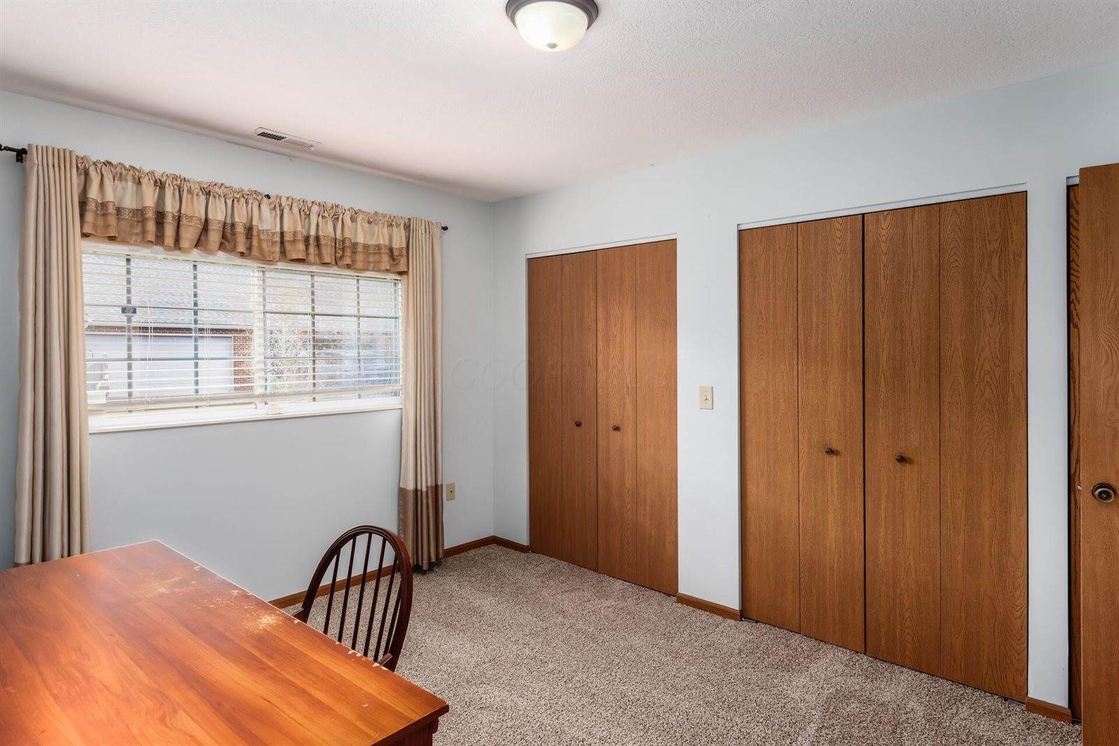 6808 Newrock Drive, New Albany, OH 43054