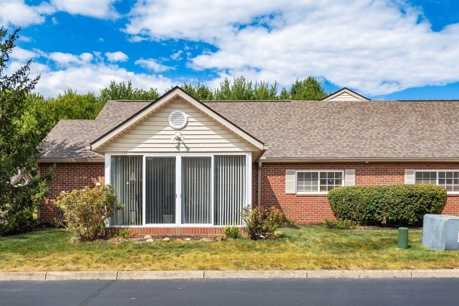 6808 Newrock Drive, New Albany, OH 43054