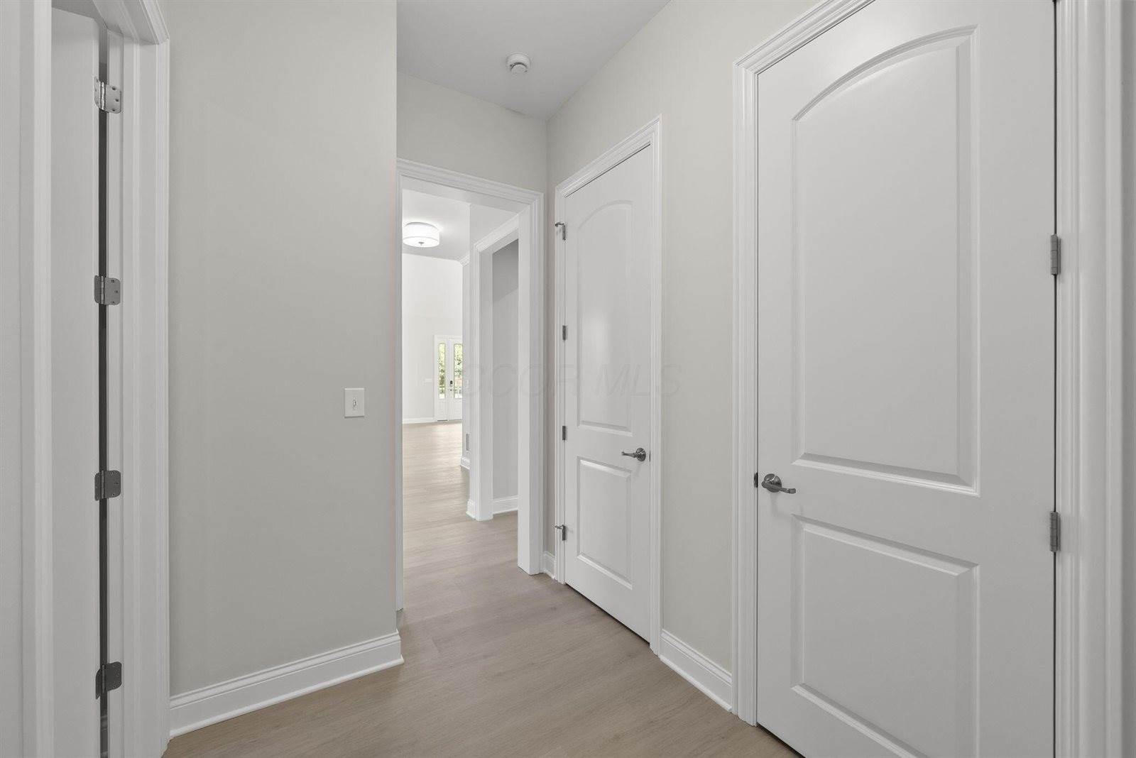 1984 Ridgeview Road, Columbus, OH 43221