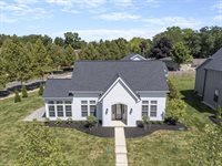 1984 Ridgeview Road, Columbus, OH 43221