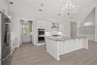 1984 Ridgeview Road, Columbus, OH 43221