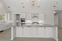 1984 Ridgeview Road, Columbus, OH 43221