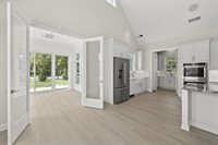 1984 Ridgeview Road, Columbus, OH 43221