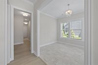 1984 Ridgeview Road, Columbus, OH 43221