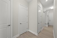 1984 Ridgeview Road, Columbus, OH 43221