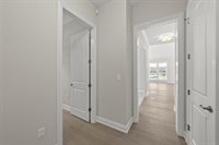 1984 Ridgeview Road, Columbus, OH 43221