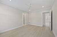 1984 Ridgeview Road, Columbus, OH 43221