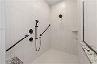 1984 Ridgeview Road, Columbus, OH 43221