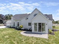 1984 Ridgeview Road, Columbus, OH 43221