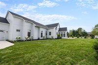 1984 Ridgeview Road, Columbus, OH 43221