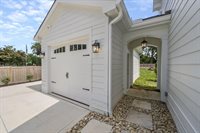 1984 Ridgeview Road, Columbus, OH 43221