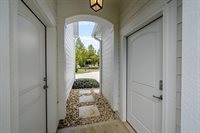 1984 Ridgeview Road, Columbus, OH 43221