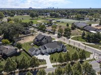 1984 Ridgeview Road, Columbus, OH 43221