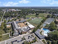 1984 Ridgeview Road, Columbus, OH 43221