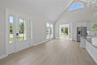 1984 Ridgeview Road, Columbus, OH 43221