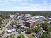 1984 Ridgeview Road, Columbus, OH 43221