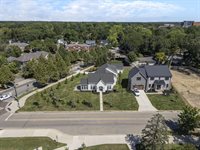 1984 Ridgeview Road, Columbus, OH 43221