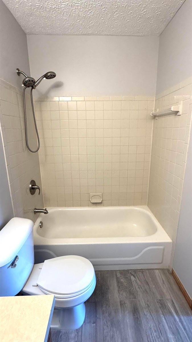 4348 Shady Meadows Drive, Grove City, OH 43123