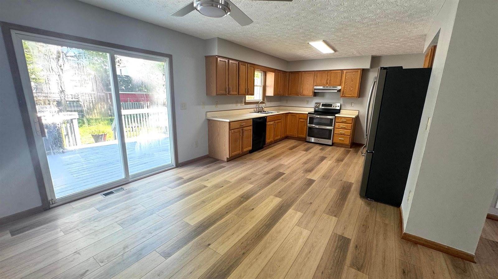 4348 Shady Meadows Drive, Grove City, OH 43123