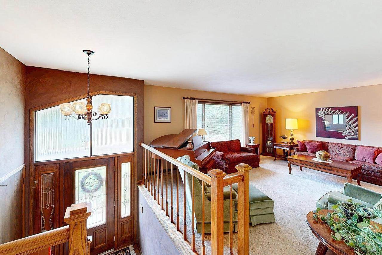 1402 Adrian Blvd, Fort Atkinson, WI 53538