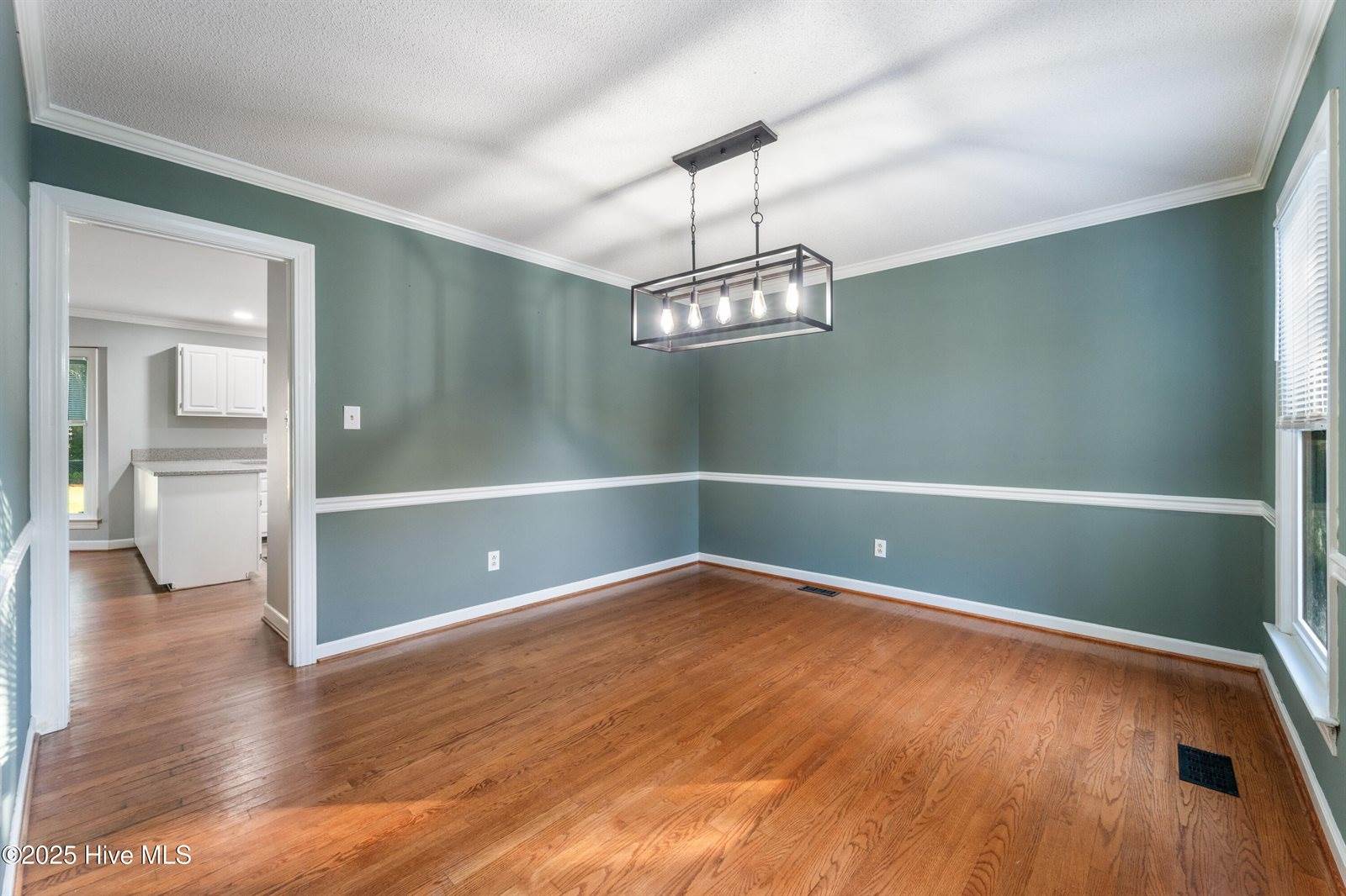 902 Welsh Lane, Jacksonville, NC 28546