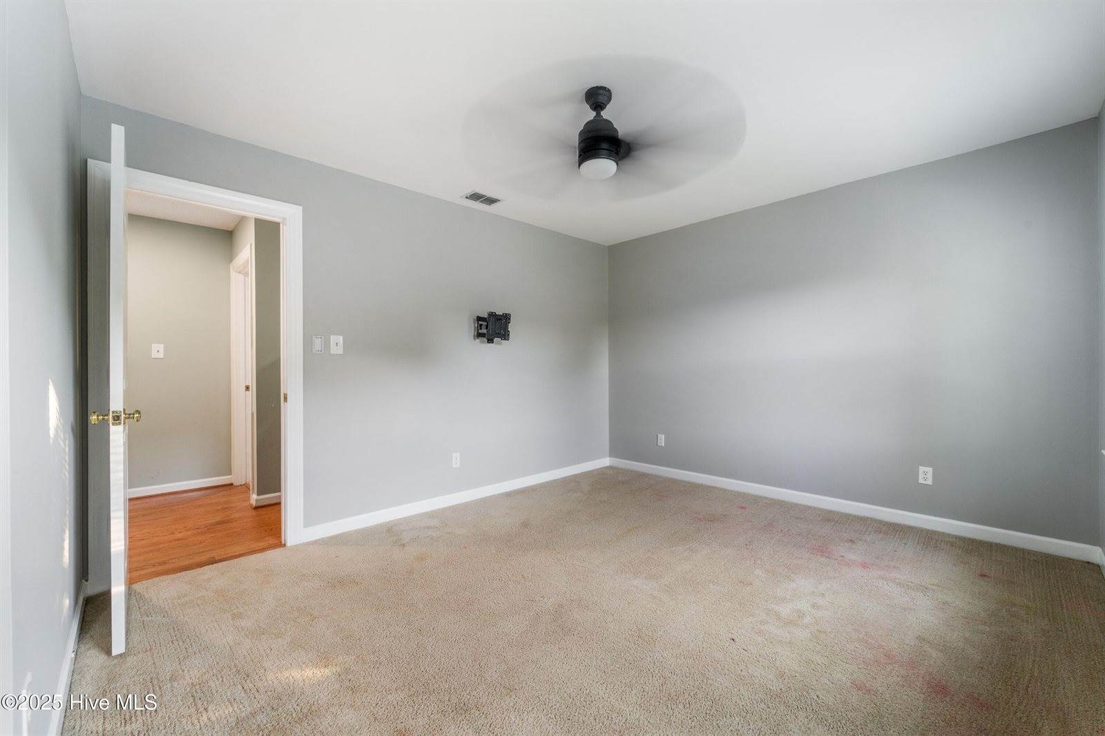 902 Welsh Lane, Jacksonville, NC 28546