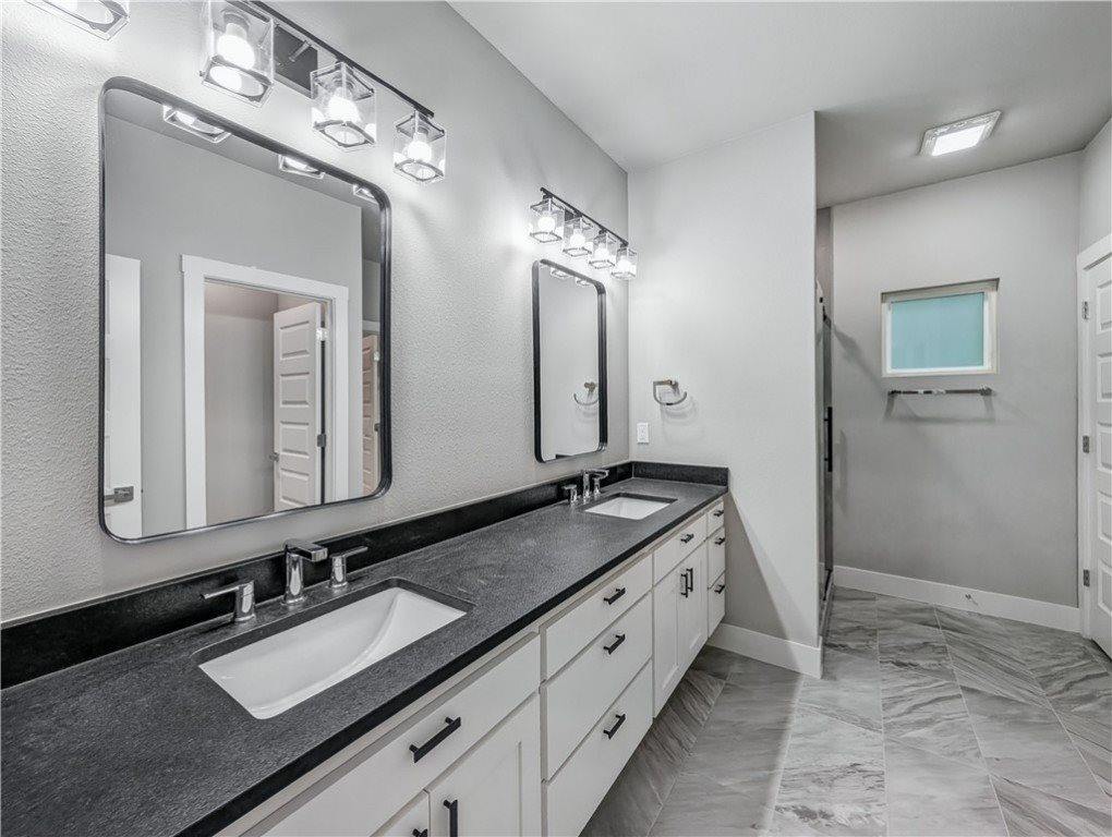 6 Duart Lane, Bella Vista, AR 72715